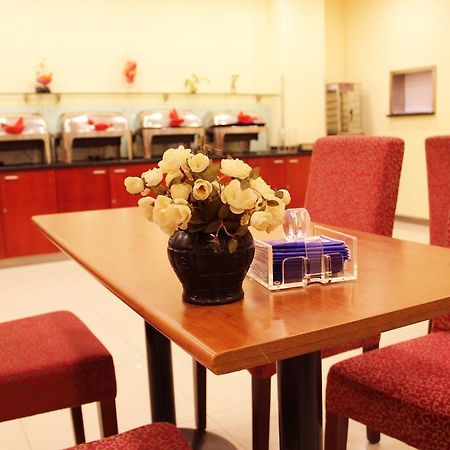 Hanting Express Qingdao Zhongshan Road Extérieur photo